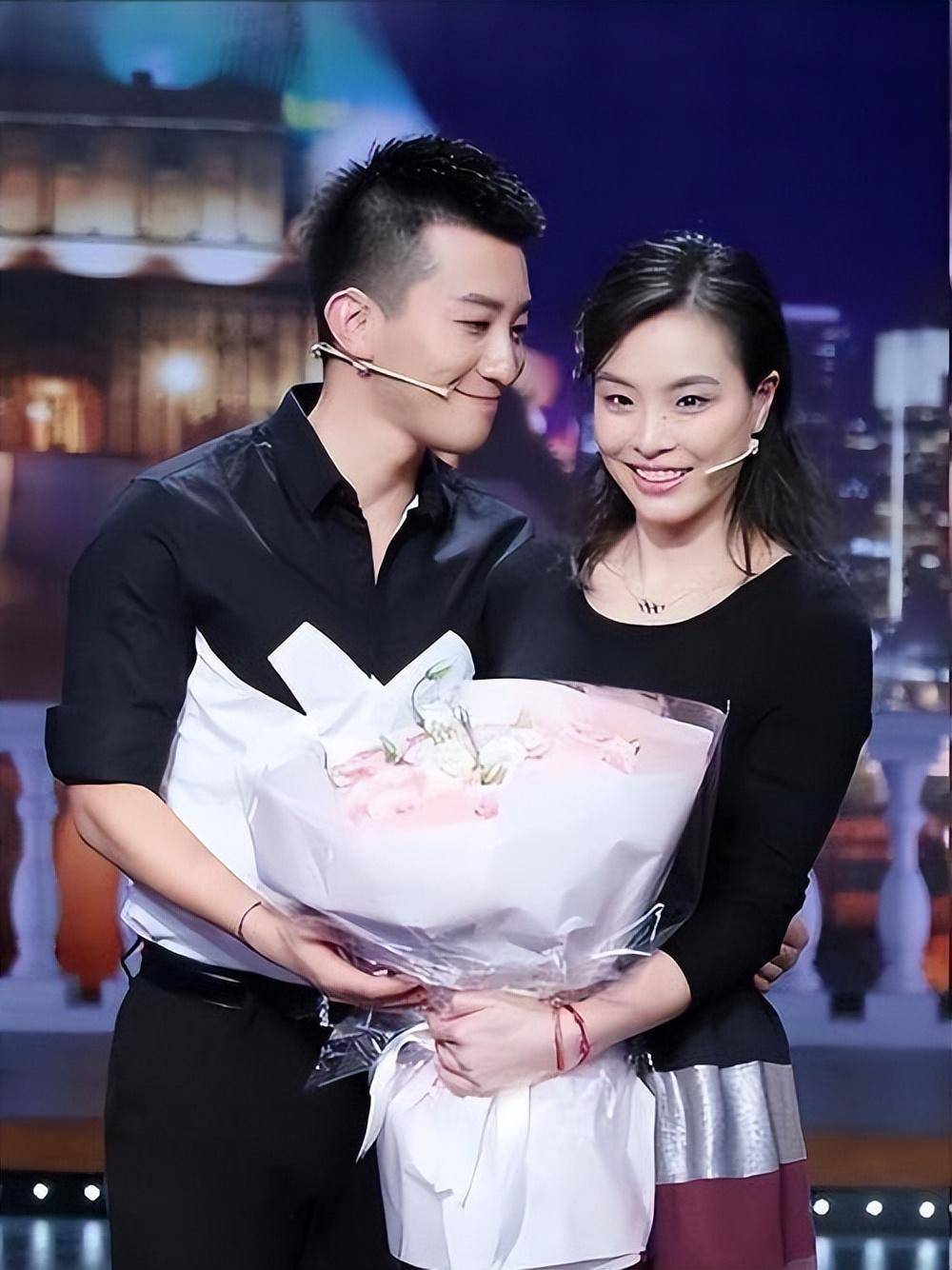 奥运冠军吴敏霞婚后两次怀孕,婆婆没去看过一眼,以为是高攀豪门