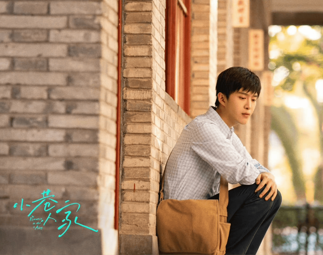 43岁范冰冰现状:头发白了一半,未婚单身,弟弟走红_崔永元_手机_刘震云