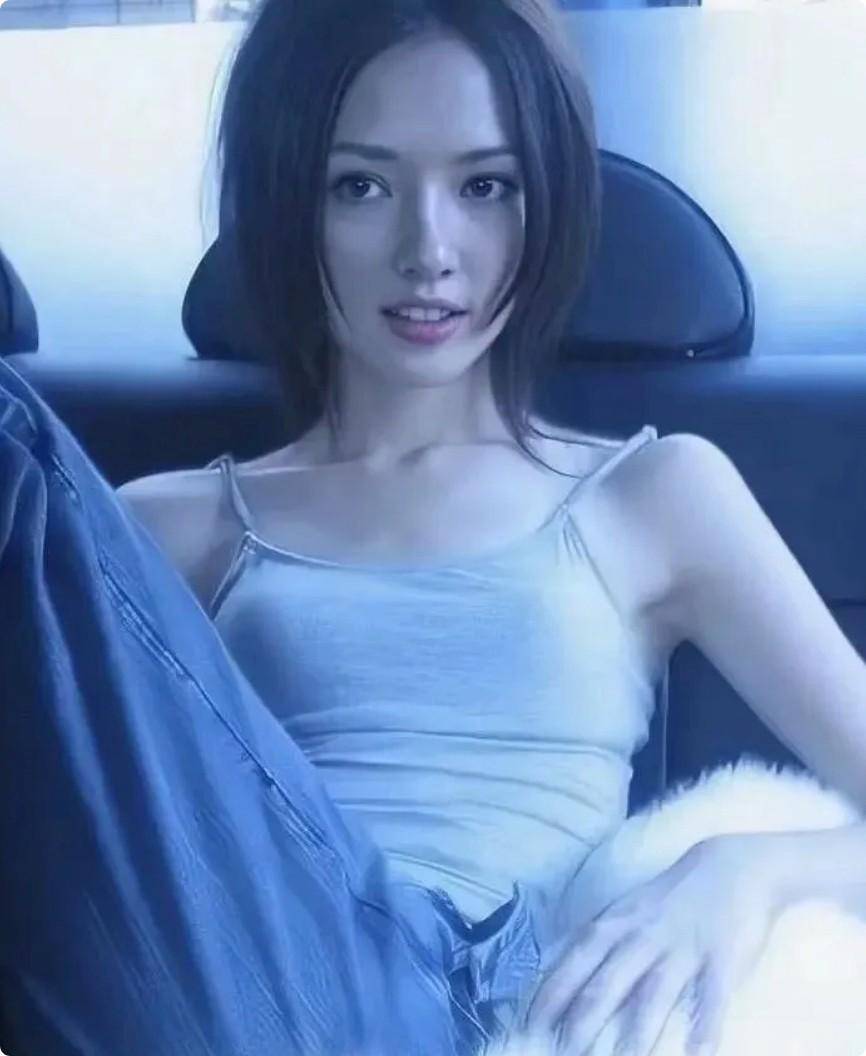 郭碧婷模样大变,凸嘴明显满脸疲态,昔日女神怎么变成这样