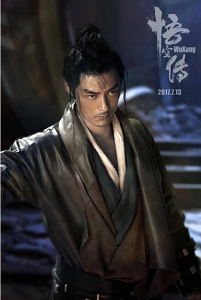余文乐在2017年主演的奇幻电影《悟空传》中饰演二郎神杨戬,那叫一个"