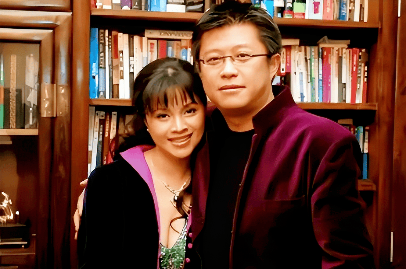 时尚女星石兰:相识9天就闪婚,离婚后嫁外籍丈夫