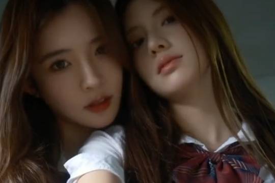 搞笑GIF:仙女们,等我5分钟,马上就到。_鱼汤_什么_儿子