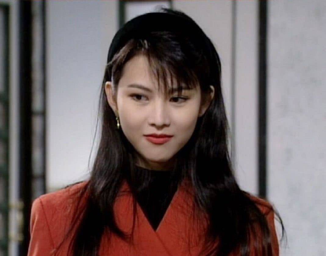 蔡少芬老公50大寿,3个孩子出镜像爹又像妈,张晋长了好多白头发