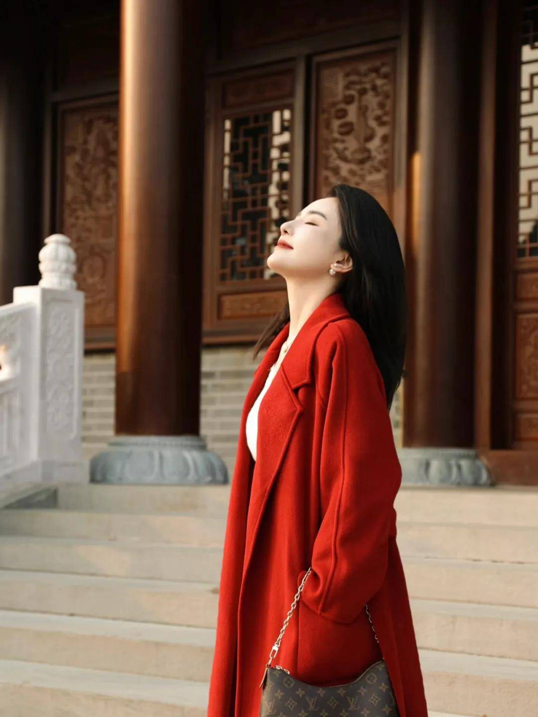 原创9个寺庙古建筑拍照姿势宁静氛围营造古典美优雅高级有韵味