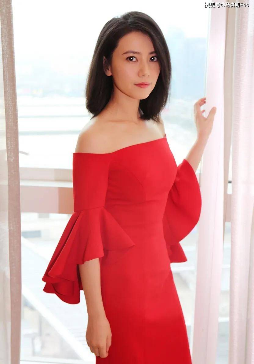 "国民女神" 高圆圆:情路坎坷,演技 "封神",背后藏着啥?