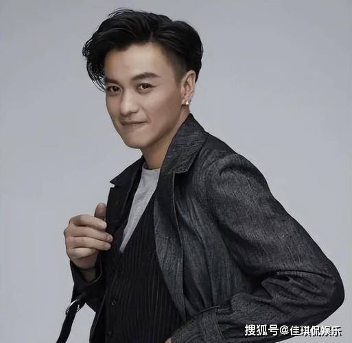 原来周一围父母如此显赫!怪不得朱丹被骗1600万,他也不离不弃