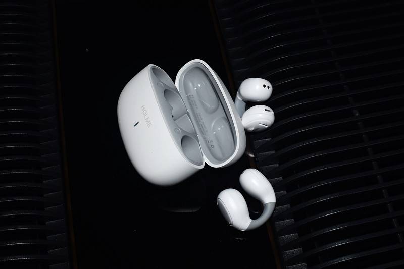 虹觅HOLME Air 突破舒适与音质的极限,重新定义耳机佩戴体验