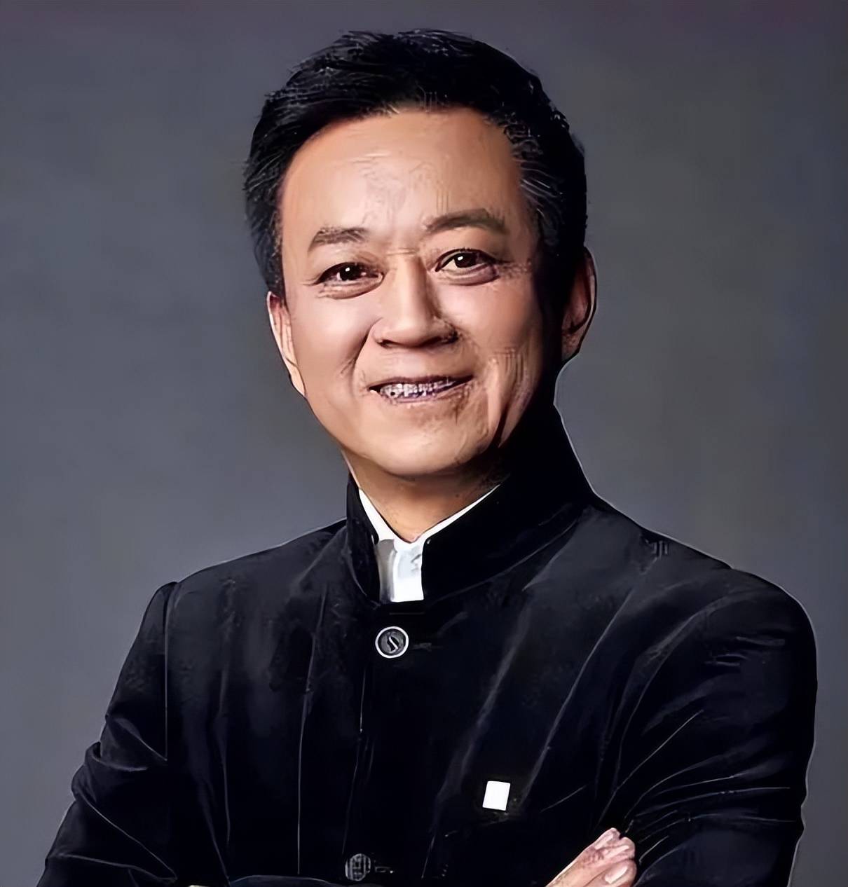 朱军丑闻风波背后黑幕惊人,自身清白终于被证明,央妈一哥翻身记