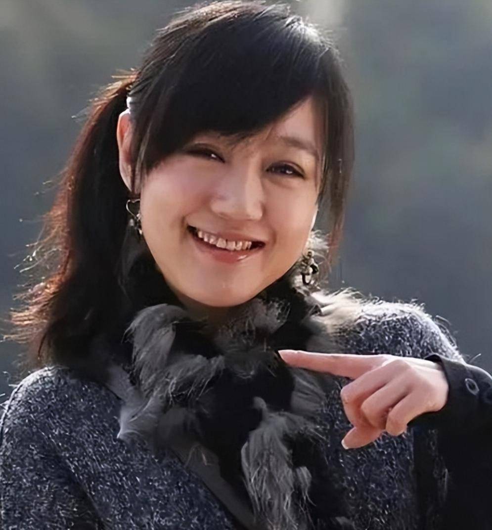 薛佳凝公开认爱照片曝光恭喜她终于找到最值得爱的人
