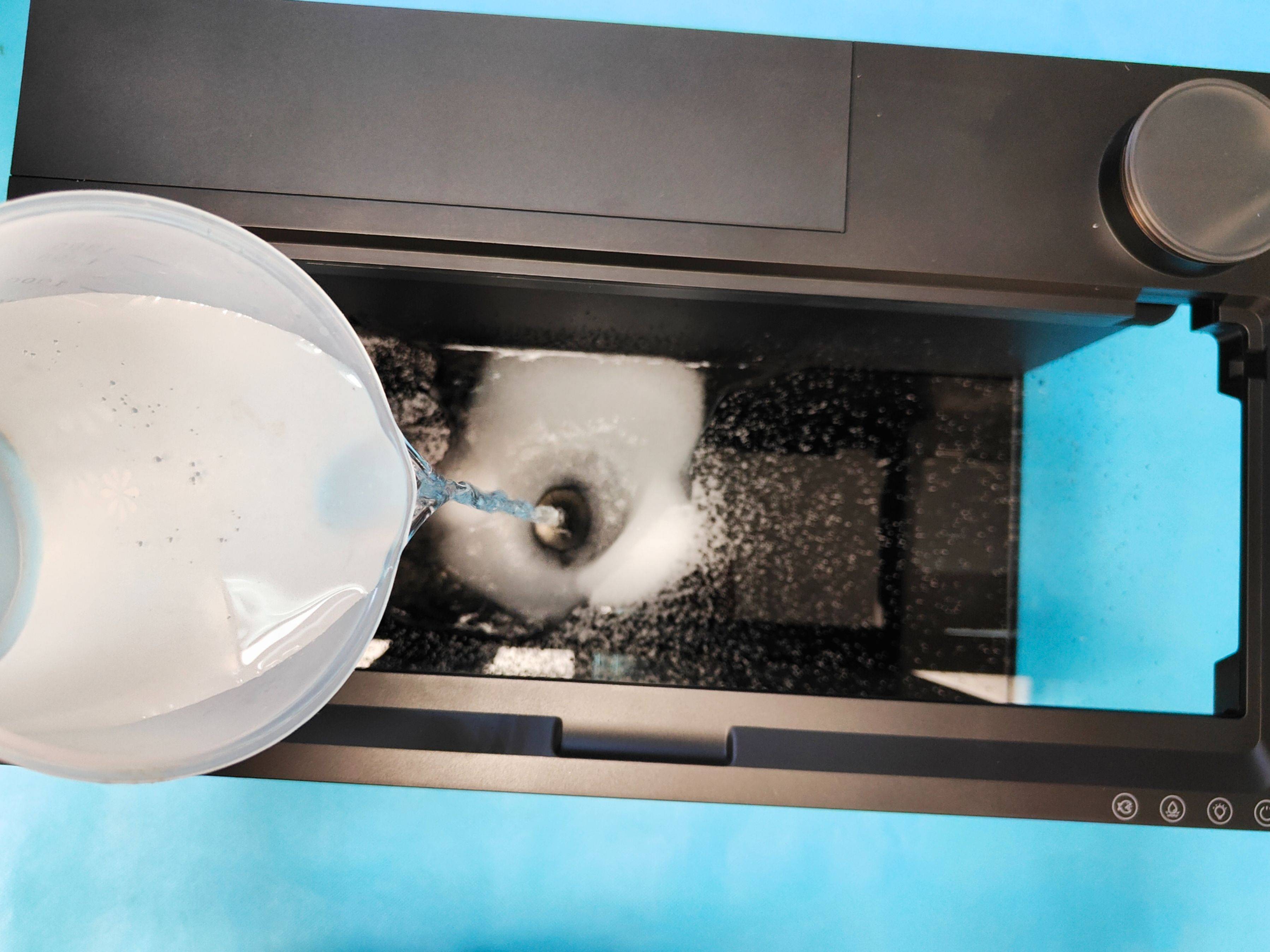 当贝智能鱼缸教你正确养鱼,一键搞定水流和投喂,养鱼如“摸鱼”一样轻松简单