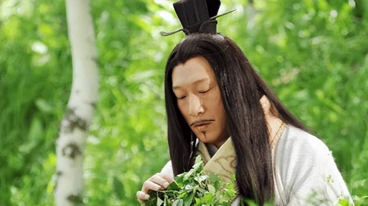 庞涓在孙膑脸上刺字,挖掉他的膝盖骨,孙膑复仇的时候有多狠?