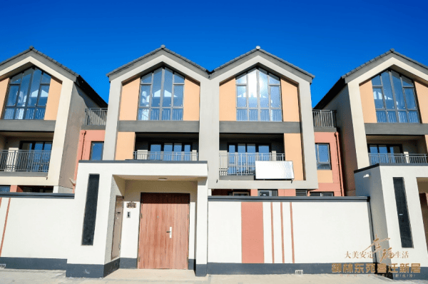 新农村里的"安居梦" 北京大兴安定镇异地迁建项目东片区迁建入住