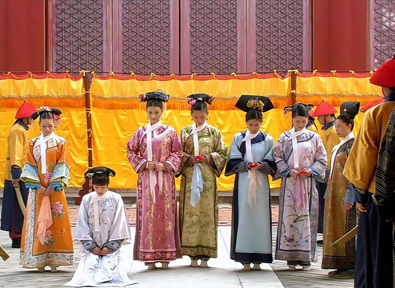 清朝选秀有多奇葩?为何女子被选中宁愿自尽,也不愿进宫当秀女?