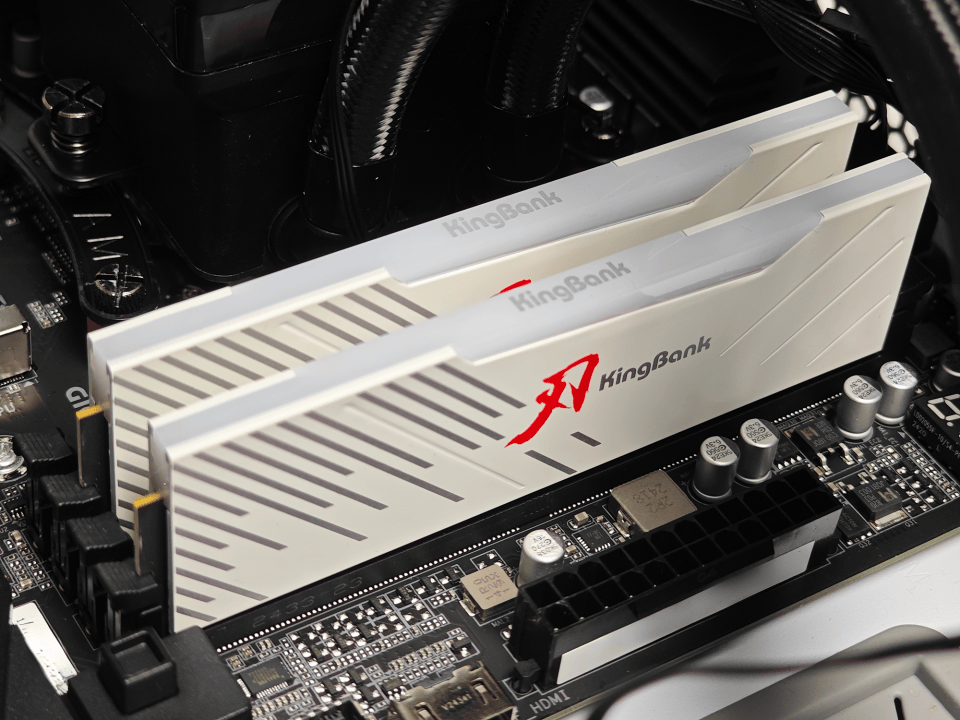 AMD9000处理器的绝佳拍档:技嘉X870 AORUS ELITE WIFI7电竞主板