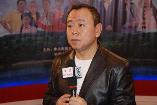 潘长江:我钱花一辈子也花不完,如今67岁却越活越"糊涂"了