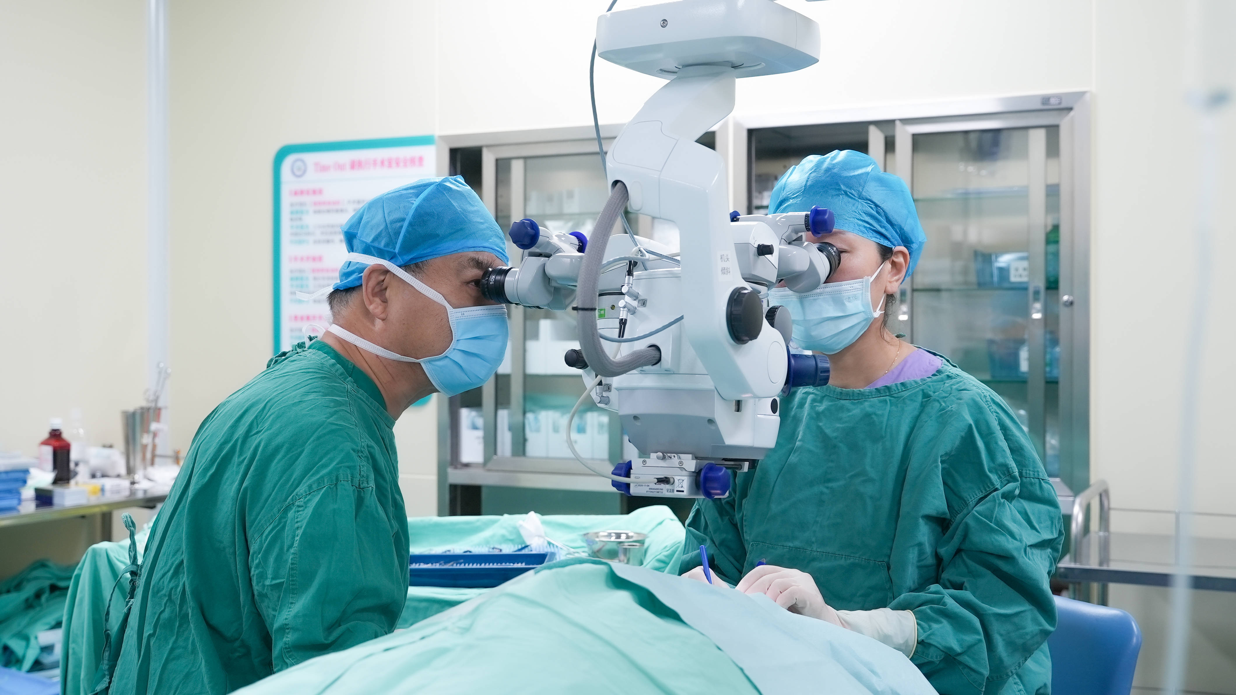 东北三省首次开展人工角膜移植术,哈医大一院帮三名患者重新看清世界