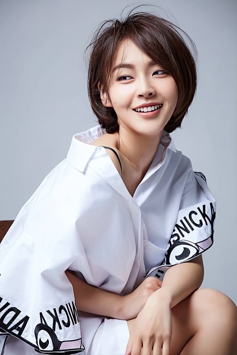 张佳宁不再隐瞒,坦言"舅舅就是我爸",拒认亲父却帮继父求婚