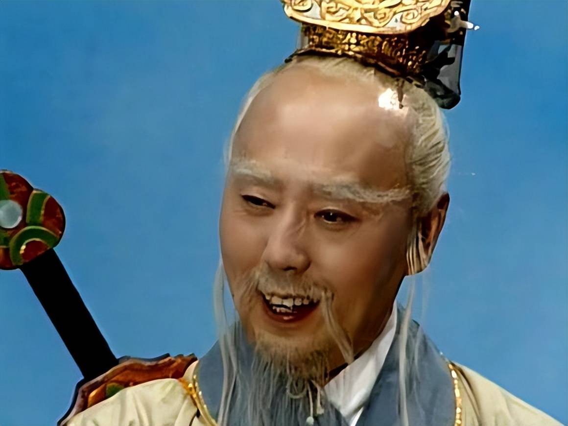 原著第九十回,孙悟空请太乙救苦天尊下界降妖,太乙救苦天尊出手前,特
