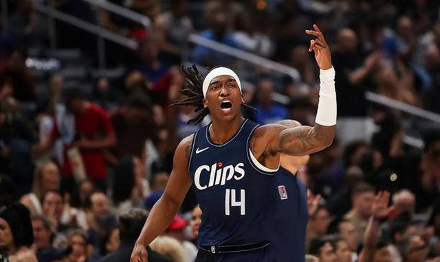 快船最新动态:小卡复出再次推迟,特伦斯曼全面回归迎战老鹰