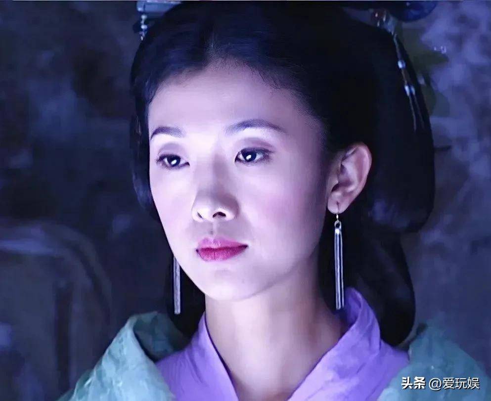 之后又拍了《小鱼儿与花无缺》的怜星宫主.