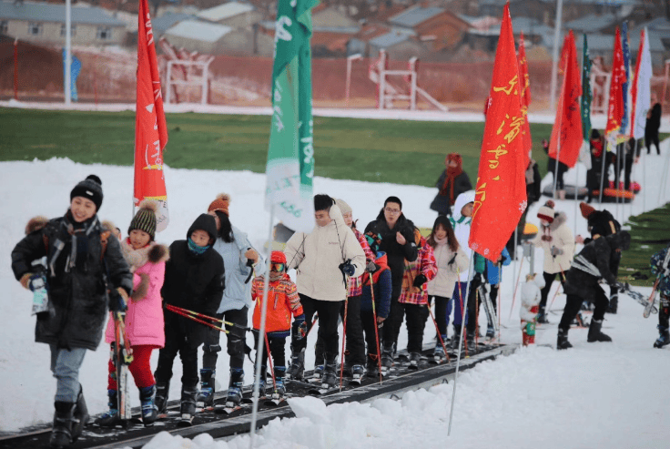 牡丹江八达滑雪场图片