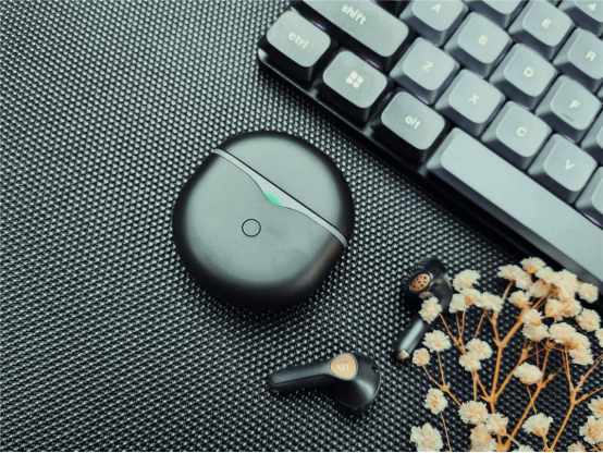 有哪些性价比超级高的蓝牙耳机?分享四款性价比很高的蓝牙耳机