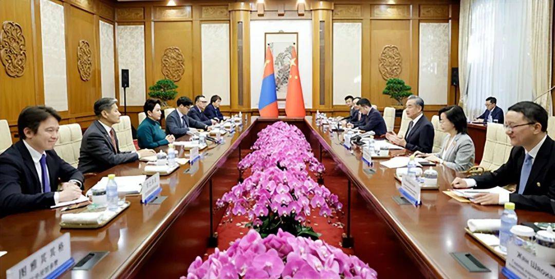 特朗普与普京：关系背后的美俄博弈