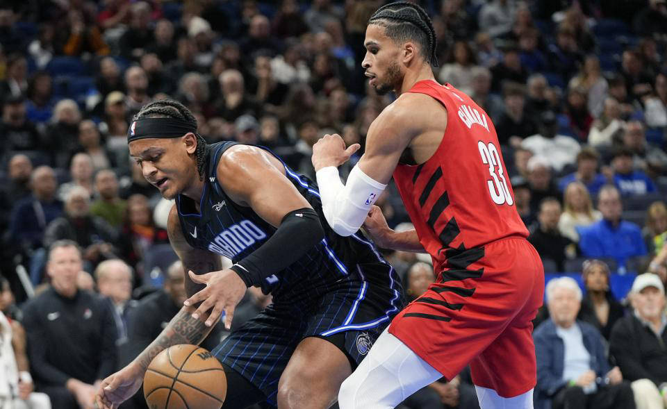 NBA常规赛：魔术不敌开拓者，深陷连败泥沼 NBA魔术队惨负开拓者：5连败背后的隐忧