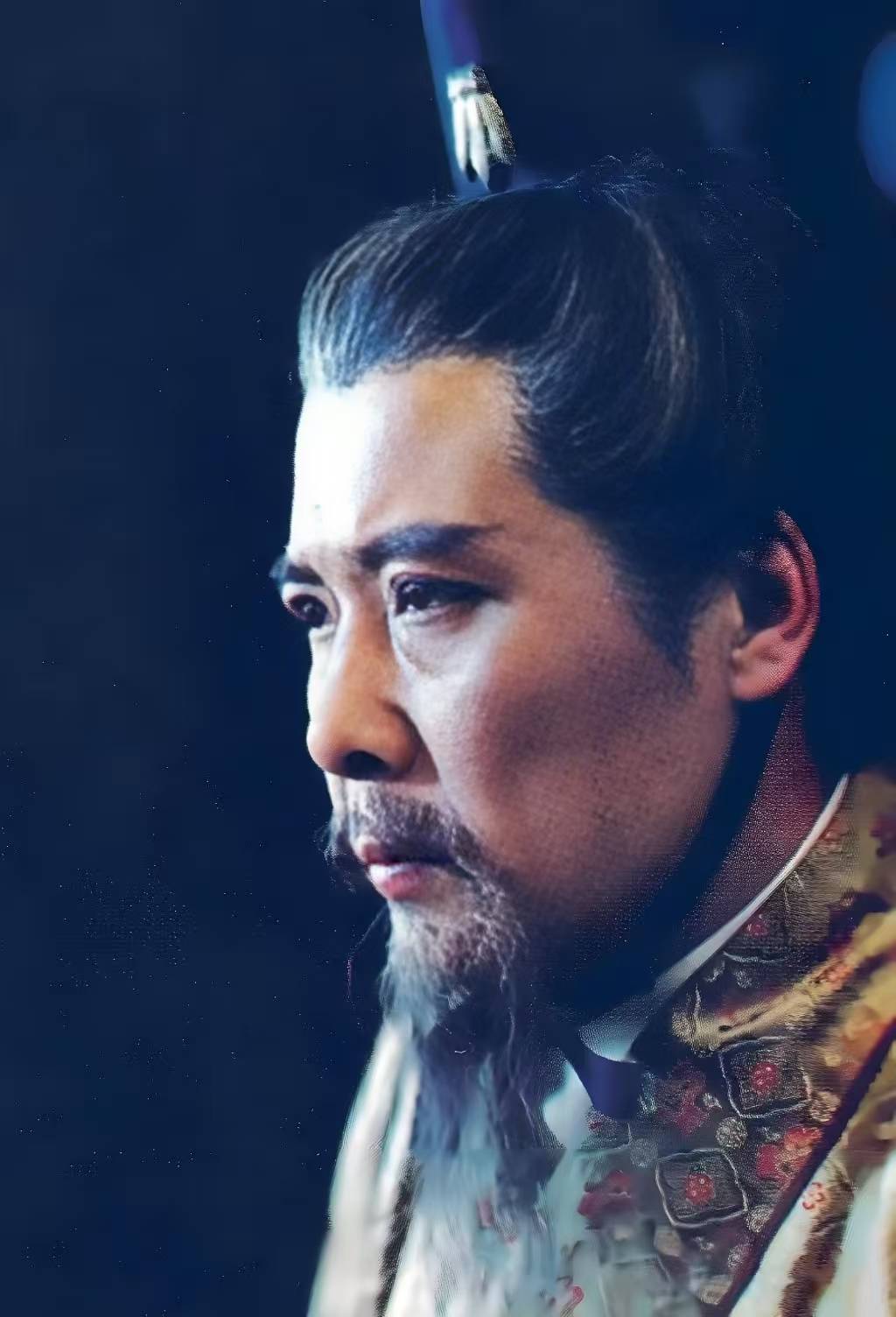 如果刘备一统天下,皇帝是给刘协还是自己当?
