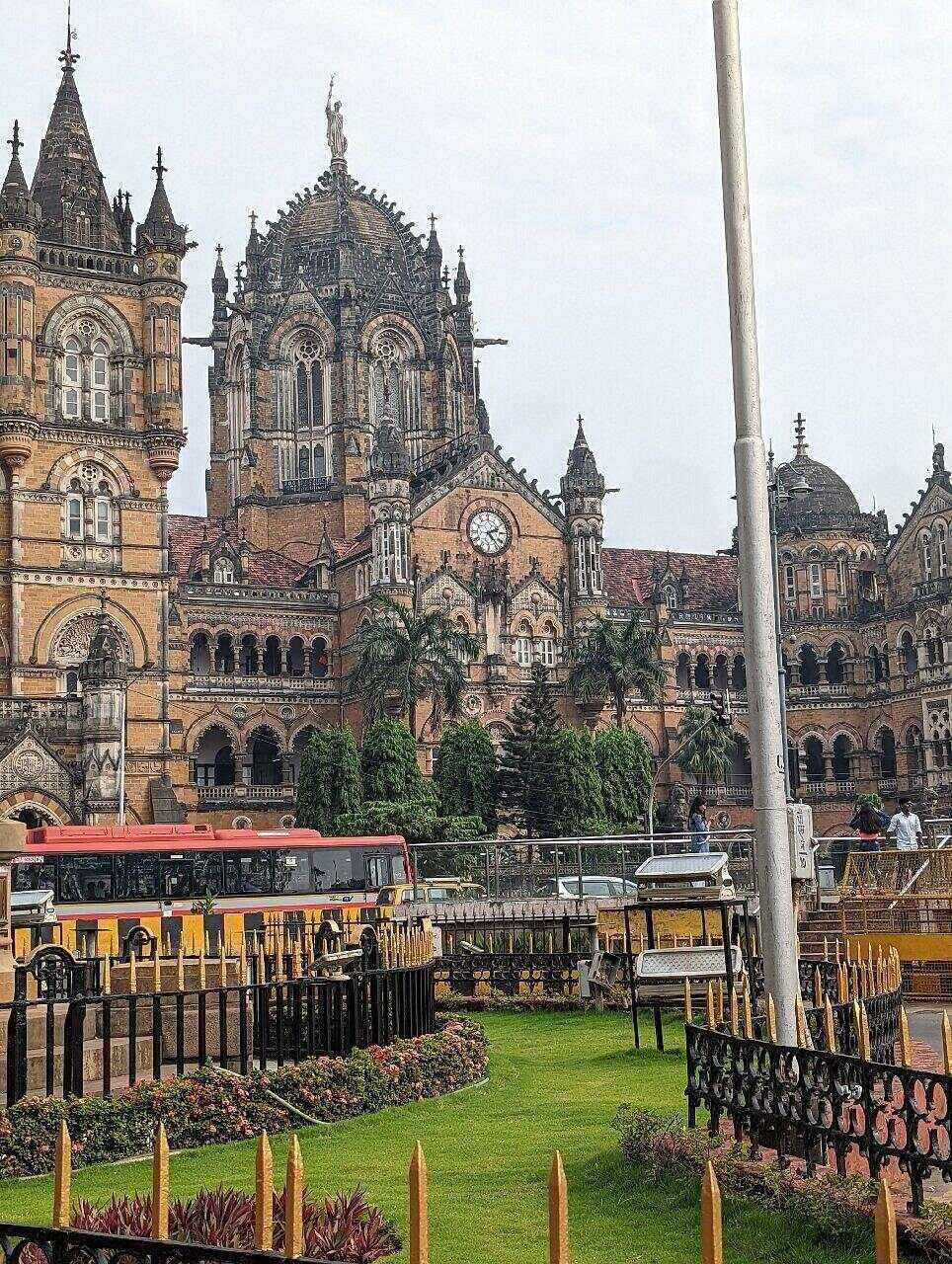 自认为能与上海媲美的"孟买",现在什么样?带你了解真实的孟买