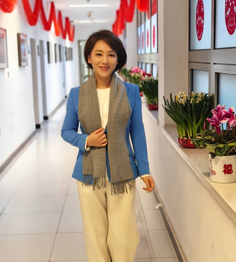 劳春燕:婚后不顾父母反对和丈夫分居,16年过去,她可曾后悔过?