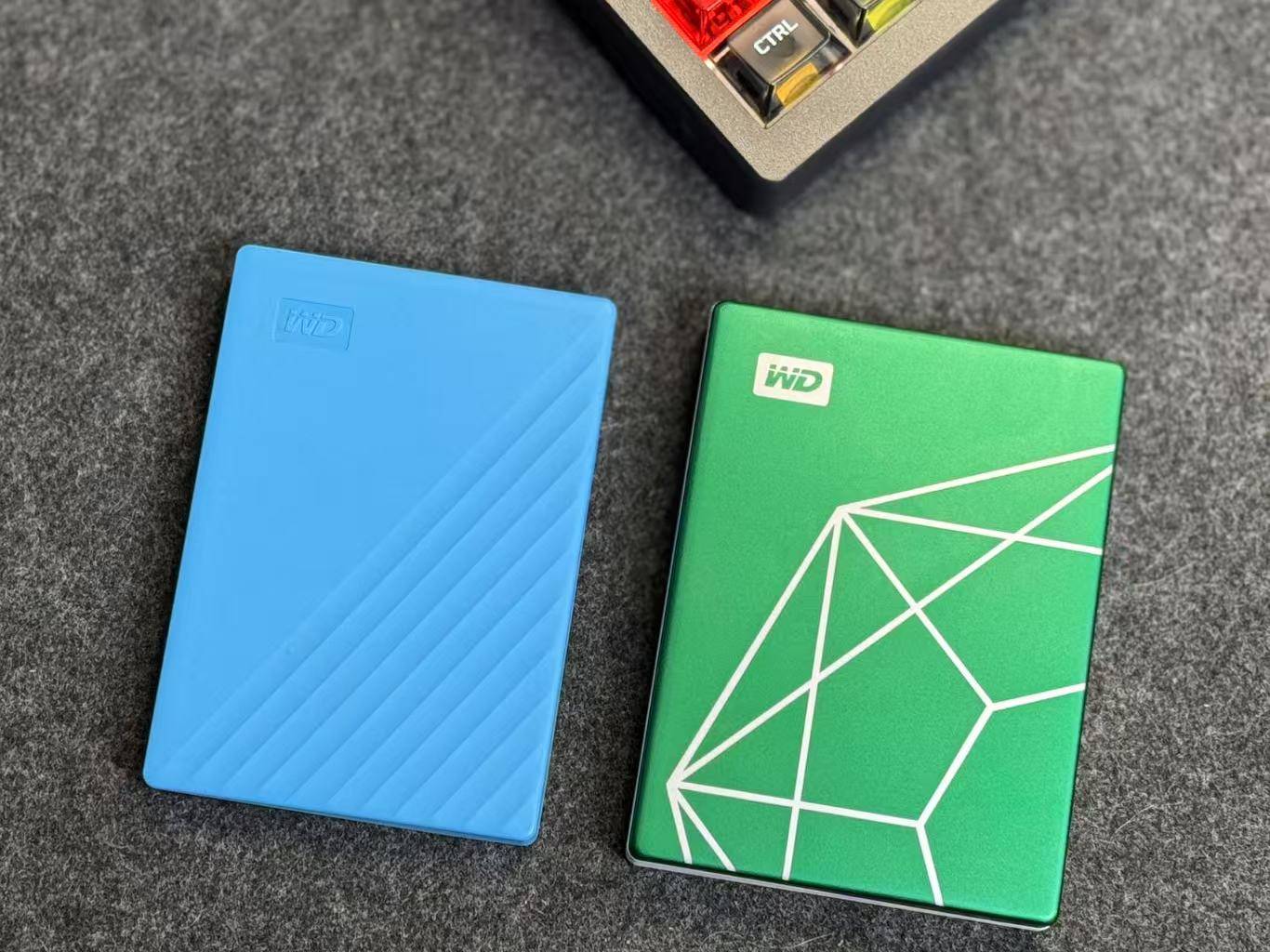 新年送自己的好礼，打工人、学生党都适用的西数My Passport移动硬盘