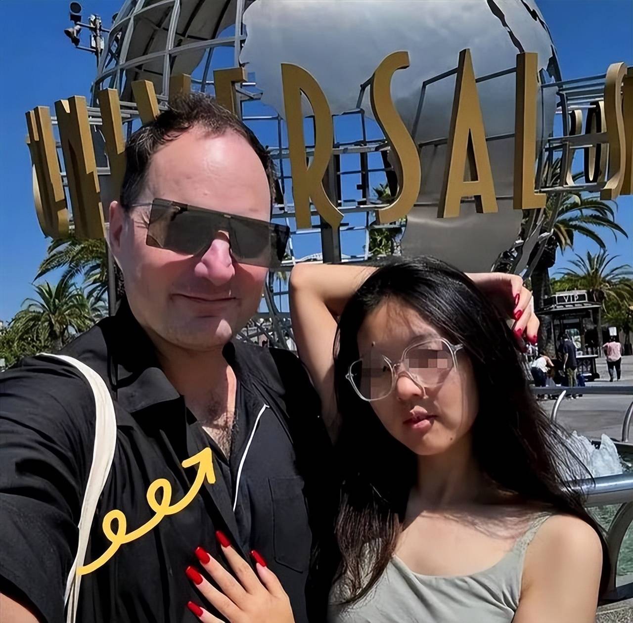 不简单！庄孟寒和白人男友跳舞视频被扒，庄孟寒吐舌头表情享受！_生命_个人_年龄