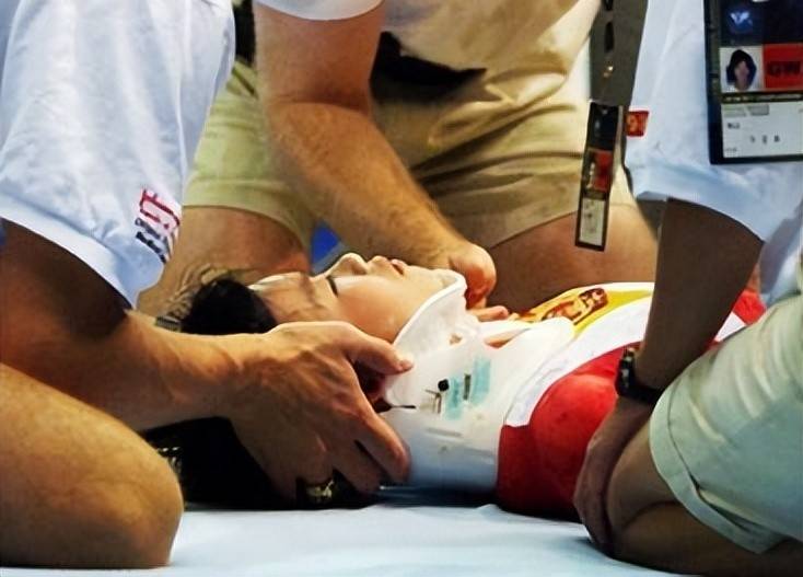 跳马皇后桑兰:17岁时摔成高位截瘫,后索赔18亿美元,如今怎样?