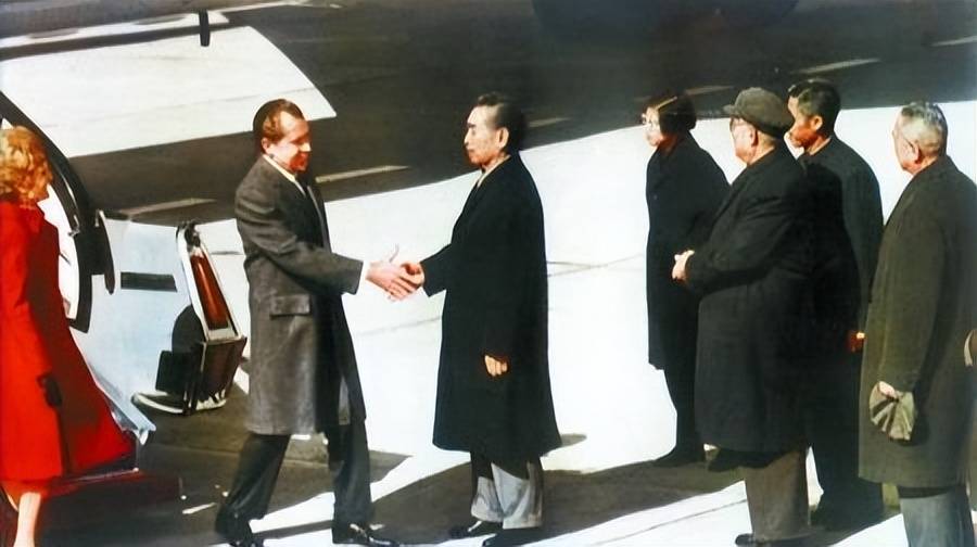为什么中国从来不与他国结盟，而是成天准备一对多，单挑全世界？_的发展_超级大国_国家