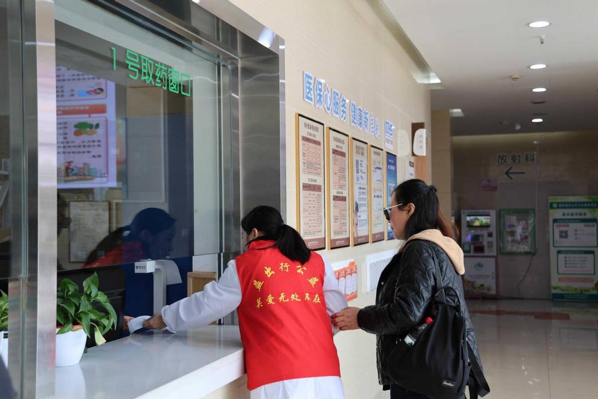 关于302医院老年人看病代挂号外地患者就医全程对接，少走就医弯路的信息