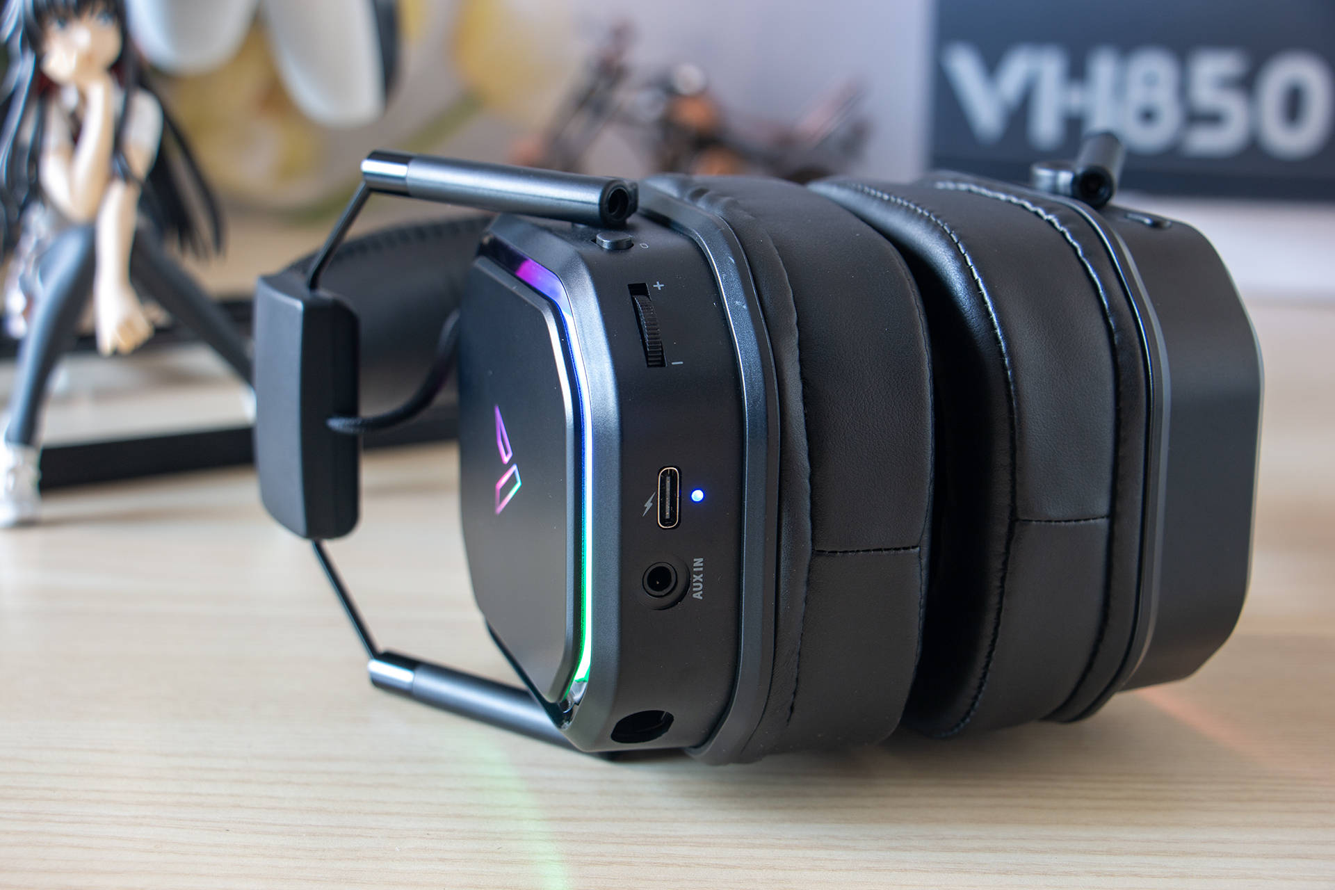 游戏耳机也开始卷了:高性价比雷柏VH850三模游戏耳机真体验