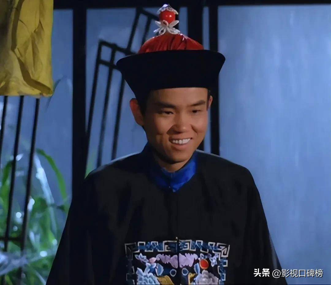 79岁黄百鸣为《哪吒2》首映致辞后,被证监会指控,花20万保释!