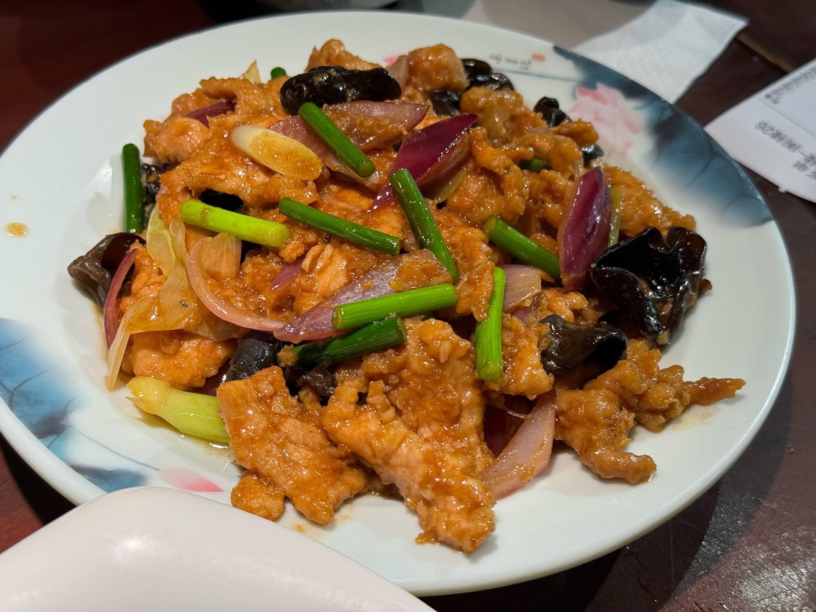 过油肉:晋味经典,舌尖上的醇厚传承