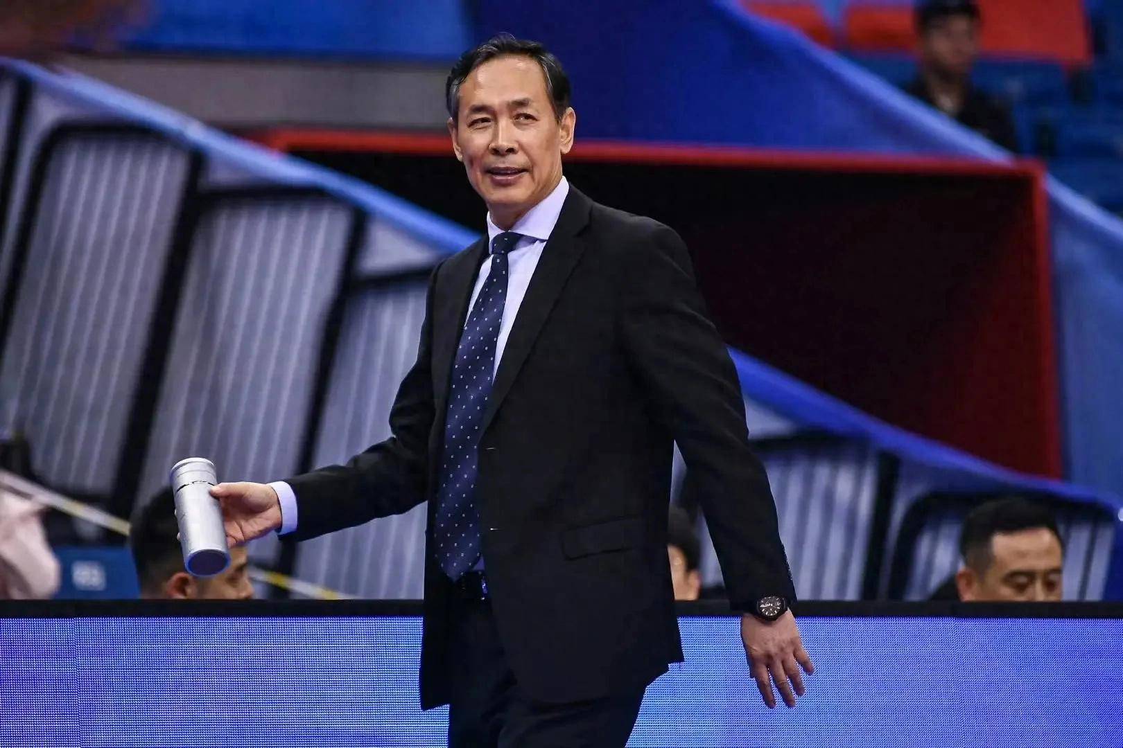 许利民洛夫顿也是人也有强弱点已找到他的弱点关键看执行力