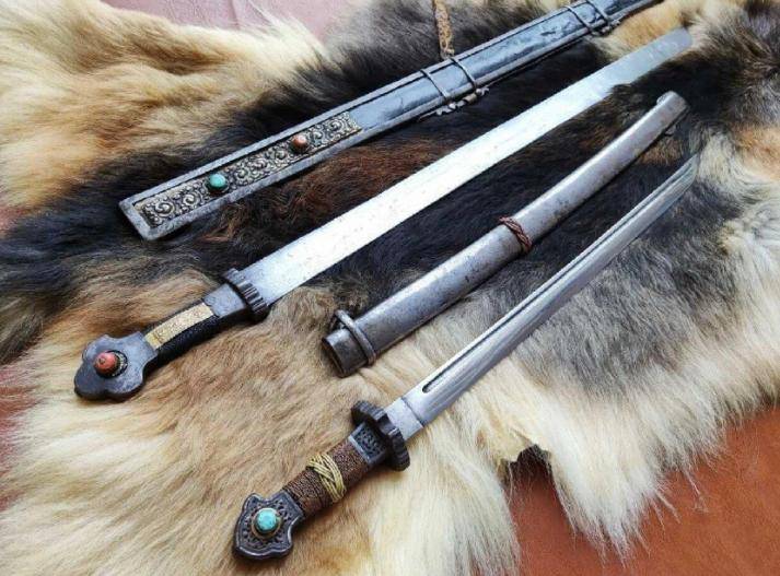 ライオンの苗刀】牛尾刀 苗刀 手鍛造打鋼刀 冷兵器 古兵器 武具