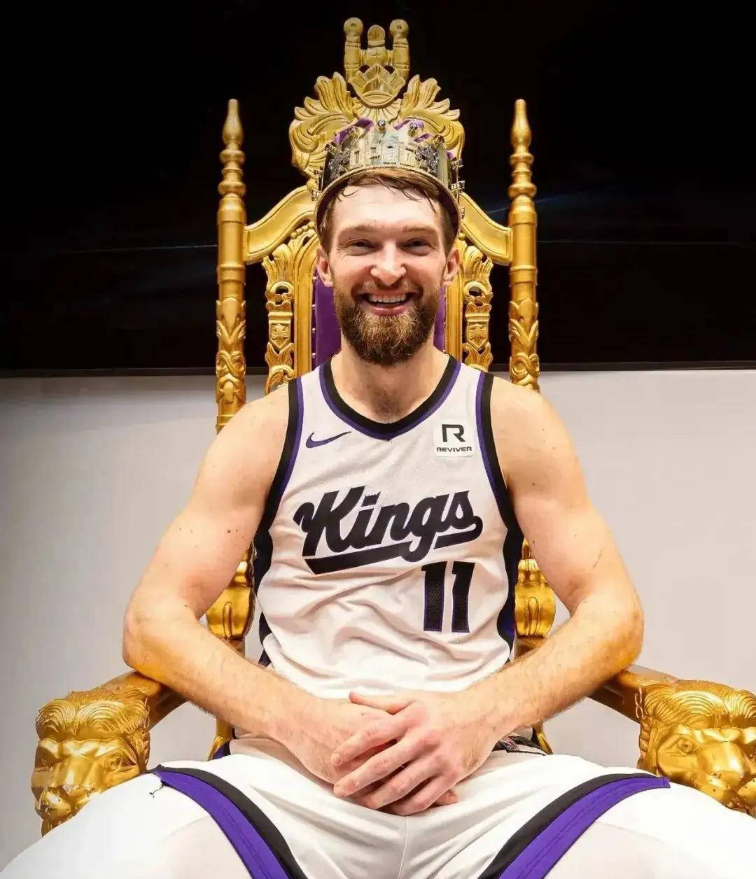 "小萨博尼斯:现役第三中锋的困境与挑战"