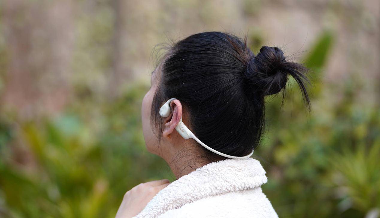 游泳时用什么耳机听歌好?2025口碑最好的游泳耳机品牌推荐