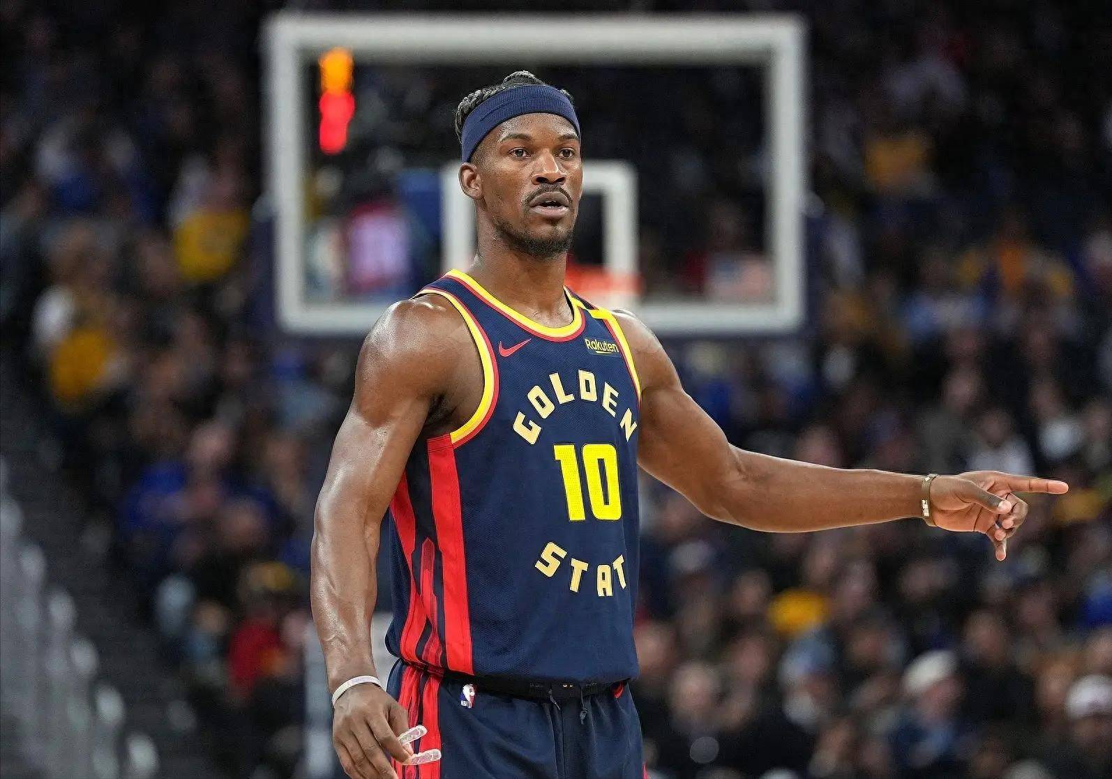 突发！巴特勒膝盖受伤离场，库明加迎意外登场契机