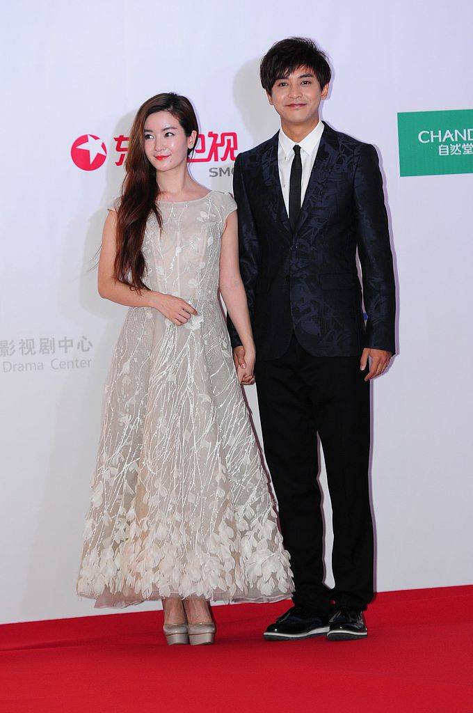 从心动瞬间到幸福婚姻:李佳航与李晟的爱情