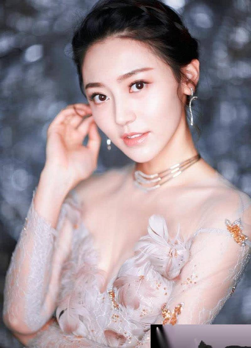 四川出生最美的9位当红女明星,看看谁是你心中的"四川第一美"