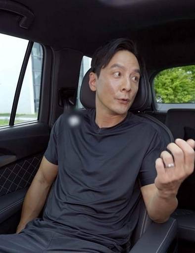男神吴彦祖曝光机舱不文明，“素质黑洞”引众怒 机舱“赤脚风云”：吴彦祖发声，文明共识待重建