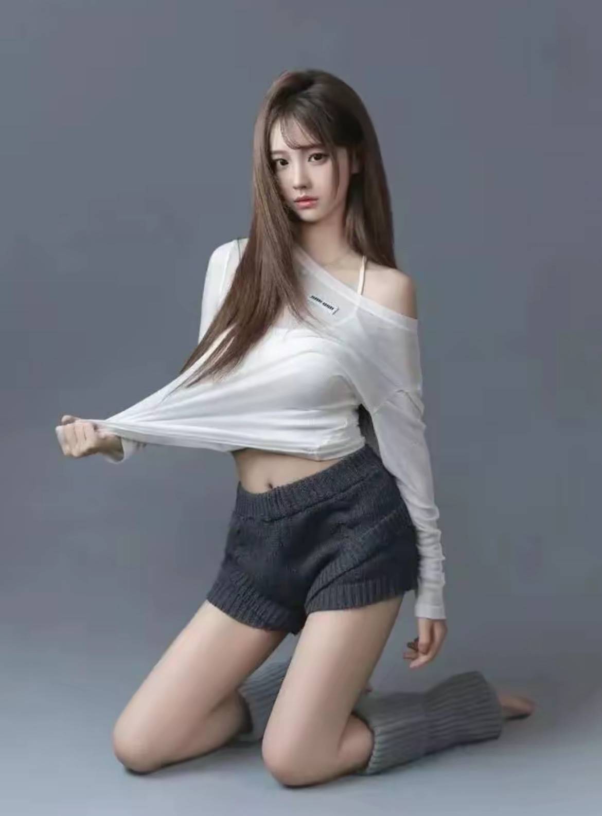 00后颜值新星张雅倩写真造型美翻全网清新与性感的完美融合