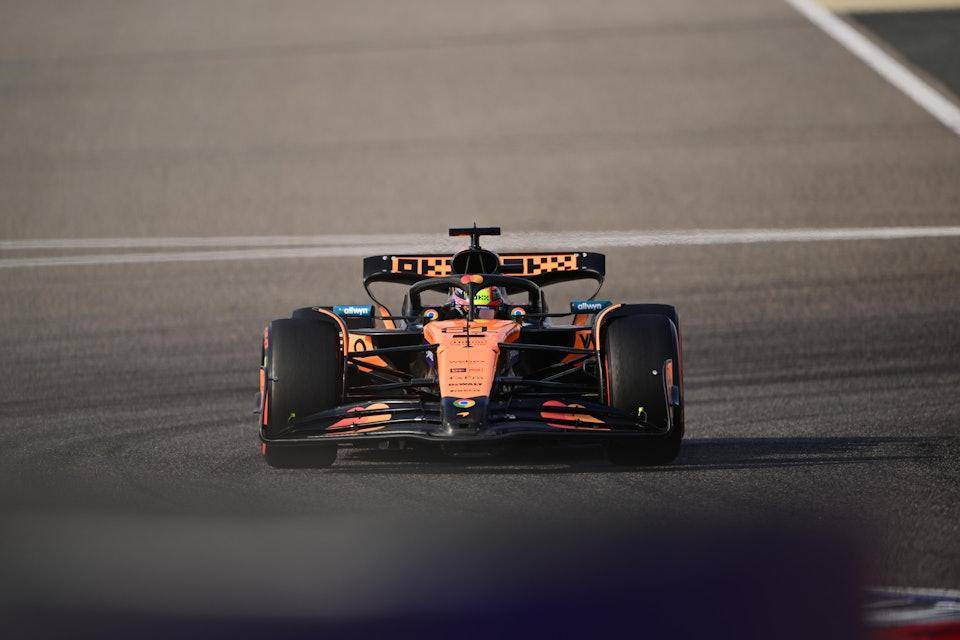 F1巴林站排位赛：迈凯伦强势领跑，红牛陷入困境，Alpine意外崛起