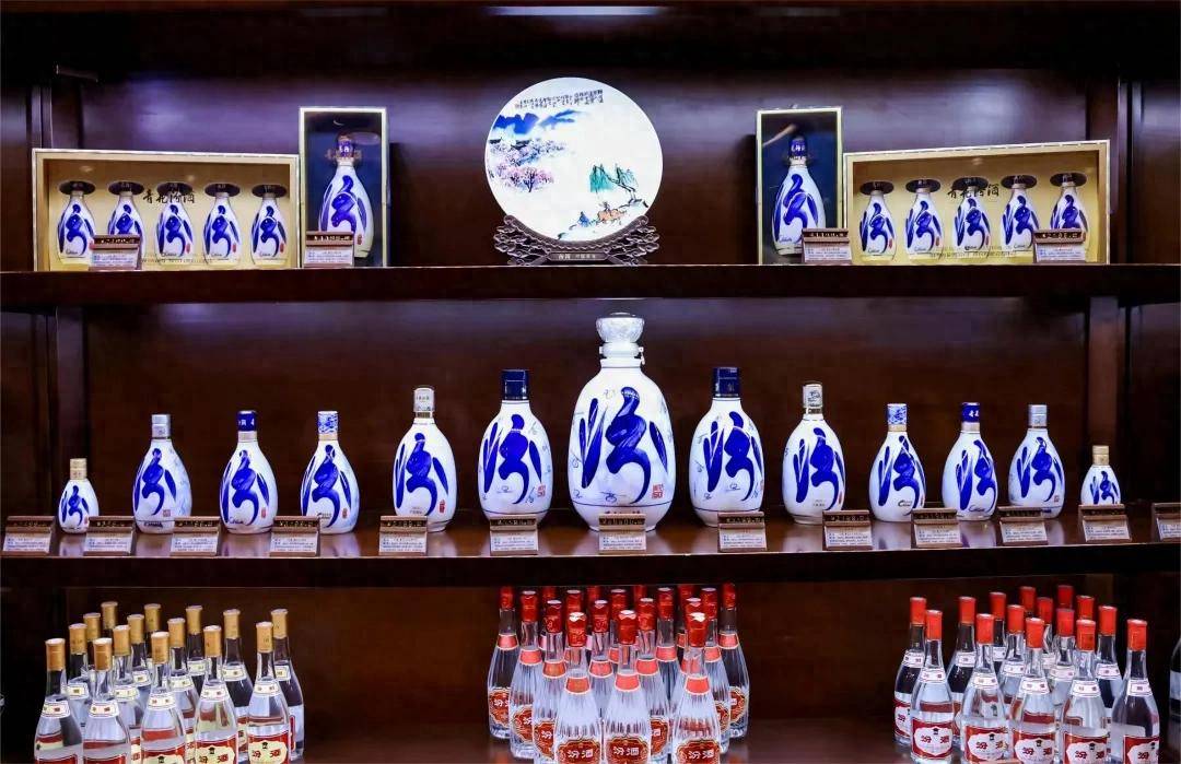 汾酒产品结构金字塔